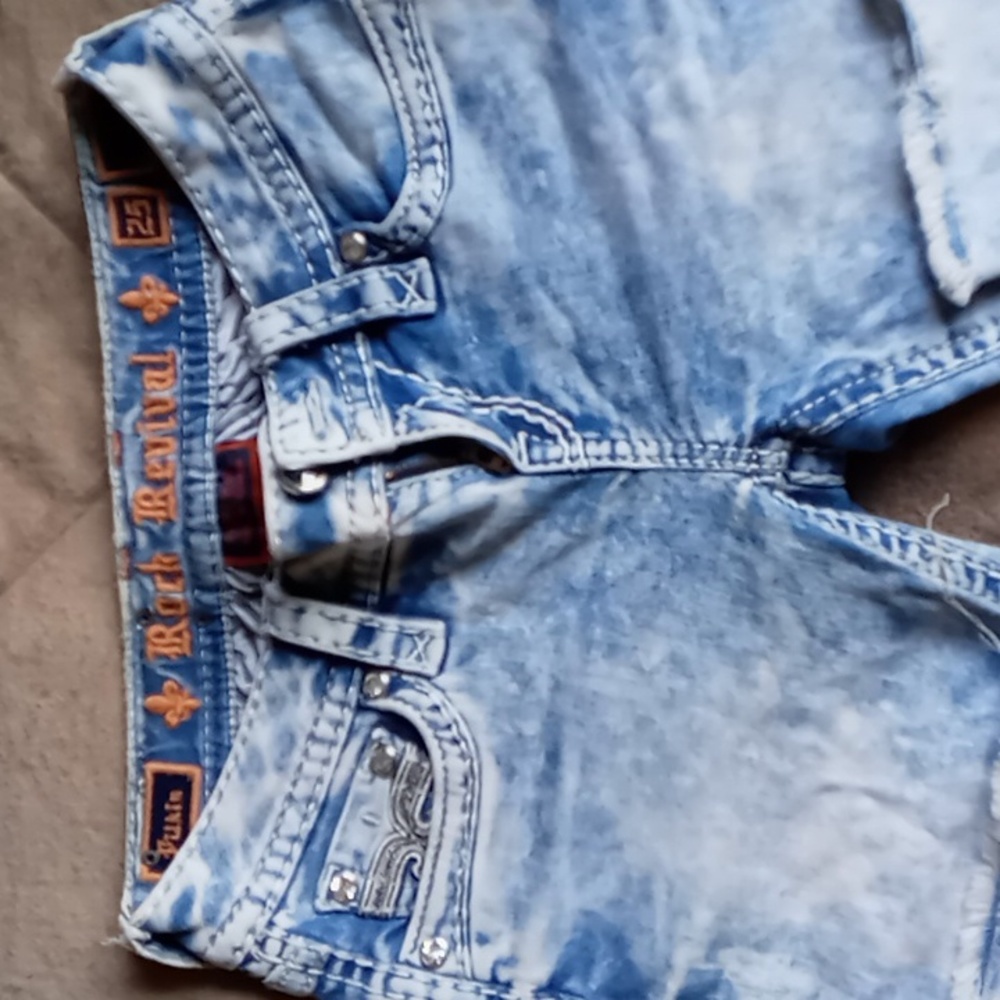 Rock Revival Crop jeans 25
